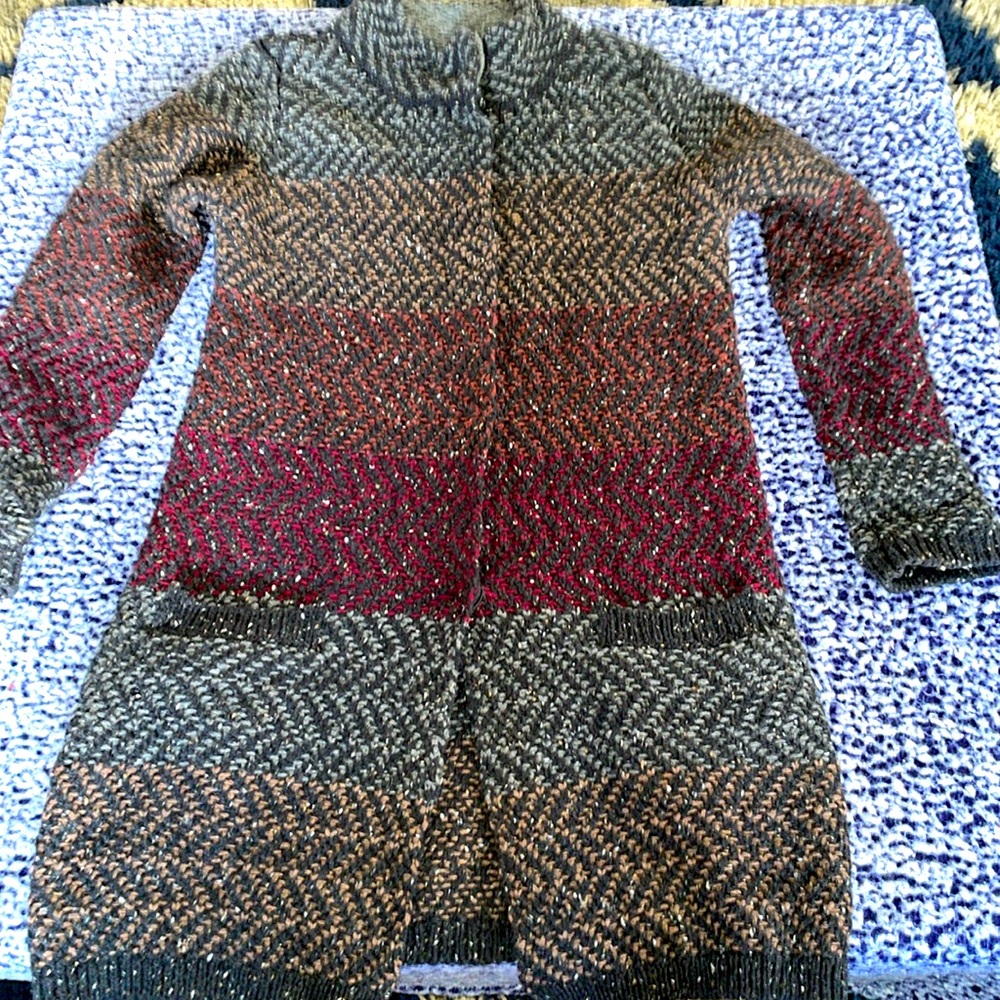 Fisherman out of Ireland 100% wool cardigan small